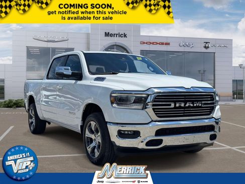 Used 2023 RAM 1500 Laramie AWD/4WD image 1