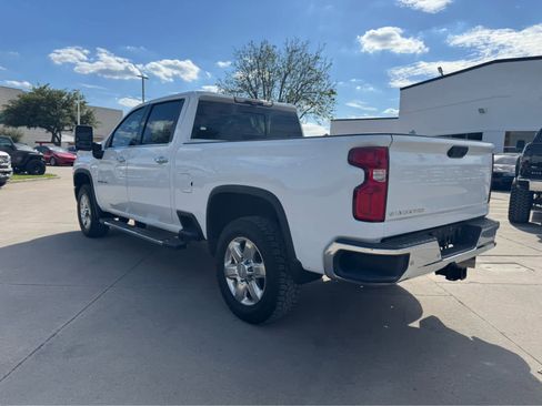 Used 2020 Chevrolet Silverado 2500 LTZ w/ LTZ Premium Package image 2