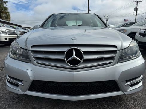 Used 2012 Mercedes-Benz C 250 Sedan image 3