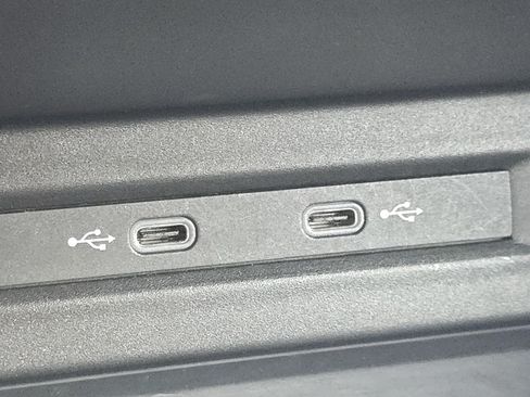 Used 2024 Volkswagen Taos S FWD image 4