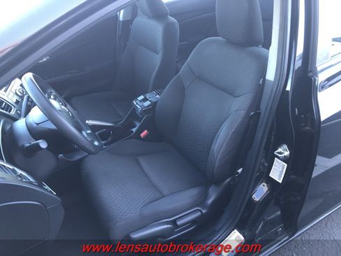 Used 2015 Honda Civic LX image 12