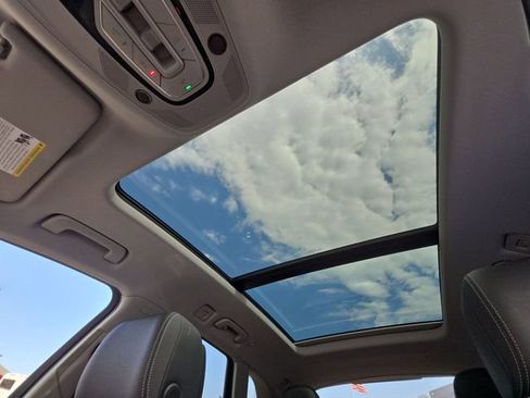 Used 2023 Audi Q5 2.0T Premium w/ Convenience Package image 22