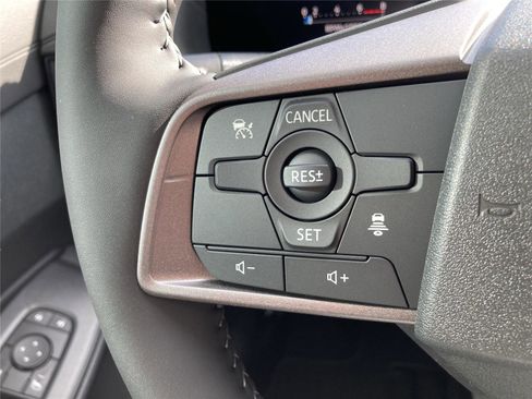 New 2026 Nissan Sentra SV w/ SV Convenience Package FWD image 16