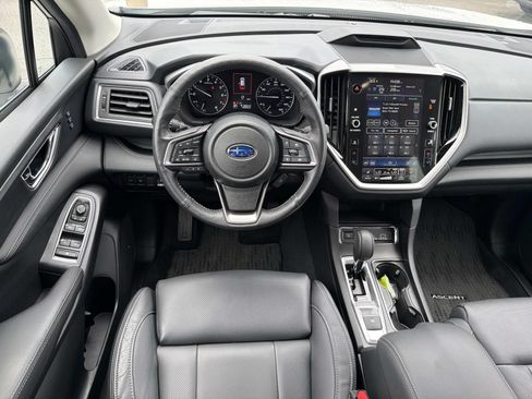 Used 2025 Subaru Ascent Limited w/ Popular Package #1 AWD/4WD image 24