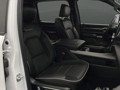 Used 2023 RAM 1500 Laramie AWD/4WD image 24