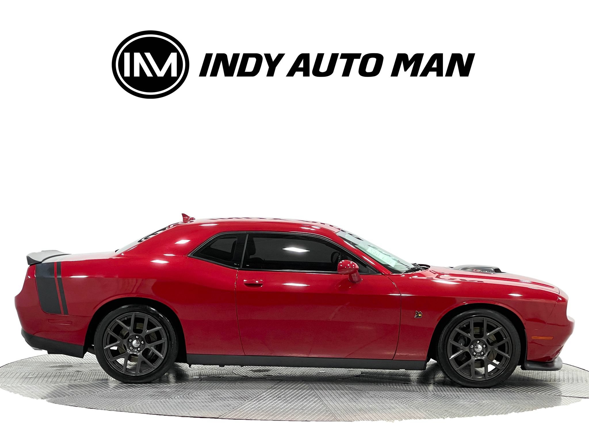 Used 2016 Dodge Challenger R/T Scat Pack RWD image 3