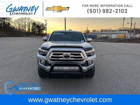 Used 2023 Toyota Tacoma Limited image 2