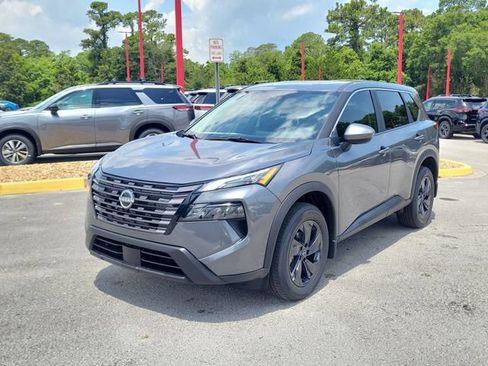 New 2026 Nissan Rogue SV FWD image 5
