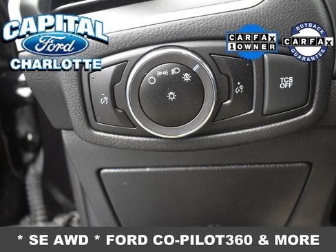 Used 2024 Ford Edge SE image 13