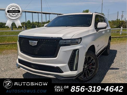 Used 2023 Cadillac Escalade V w/ LPO, ONYX Package AWD/4WD image 1