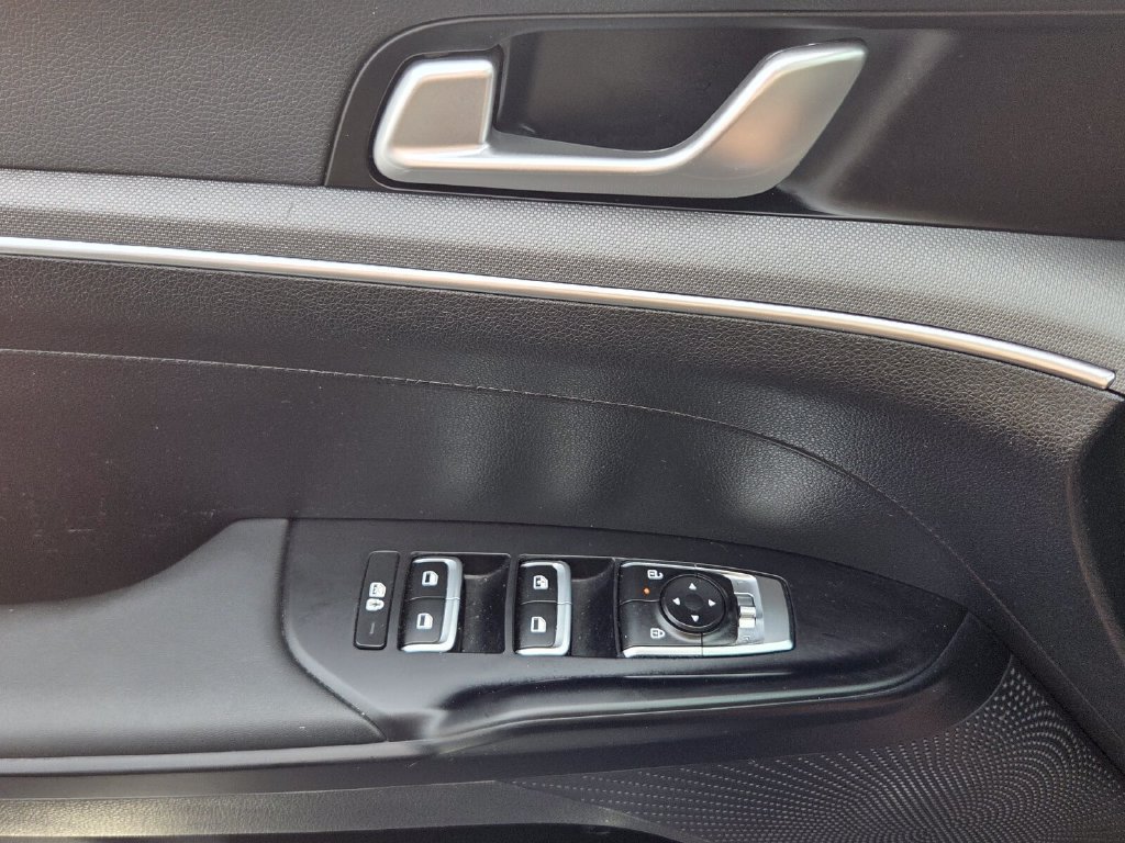 Used 2025 Kia K5 LXS FWD image 30
