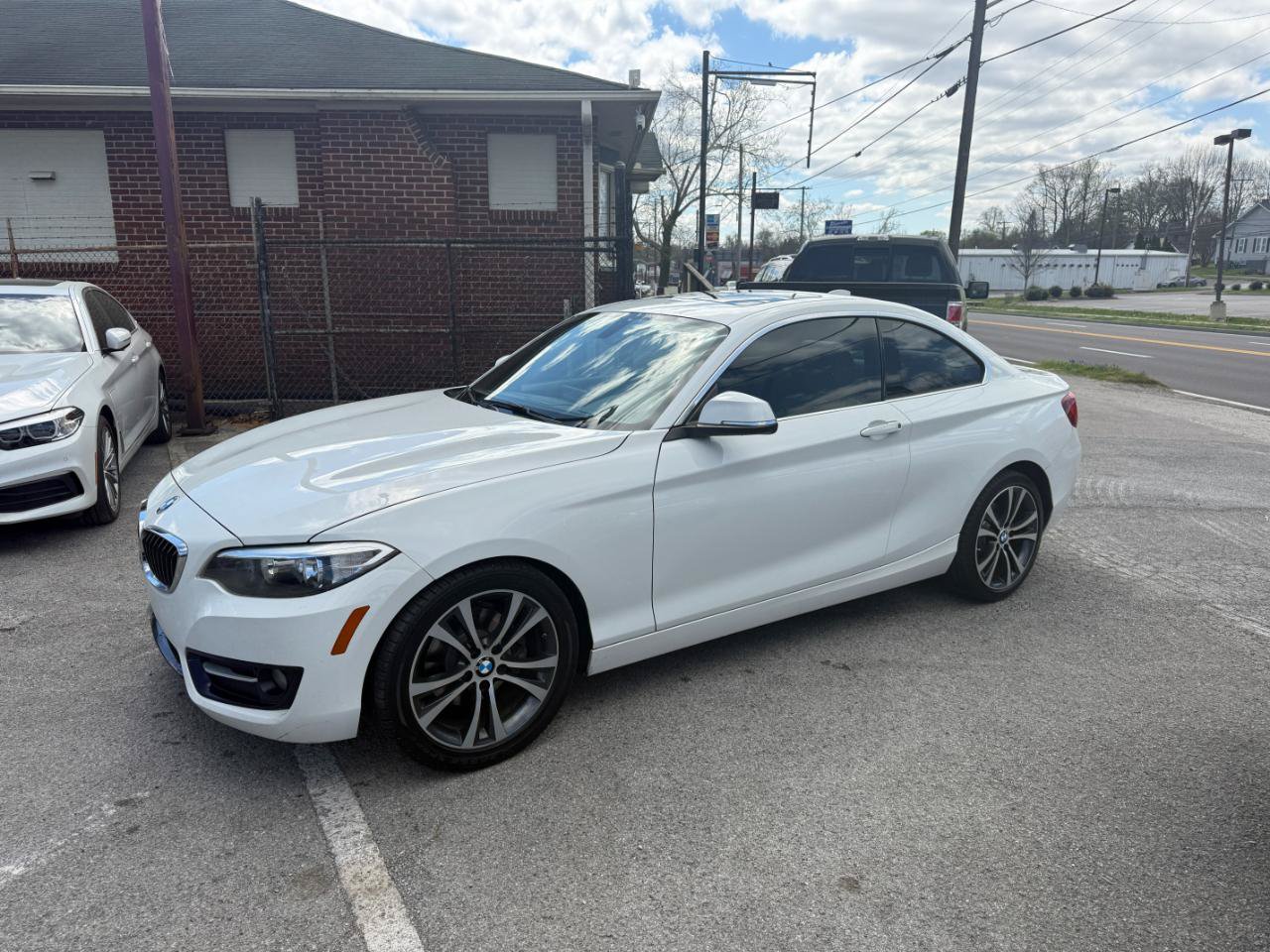 Used 2017 BMW 230i Coupe RWD image 9