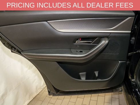 Used 2025 MAZDA CX-90 3.3 Turbo w/ Preferred Package AWD/4WD image 12