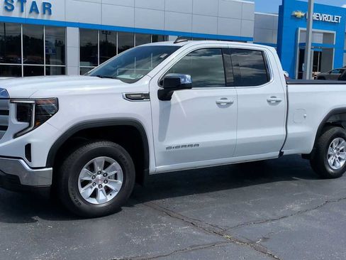 Used 2024 GMC Sierra 1500 SLE AWD/4WD image 4