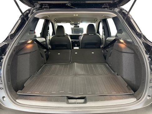 Used 2025 Nissan Kicks SR image 26