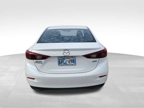 Used 2016 MAZDA MAZDA3 i Touring FWD image 4