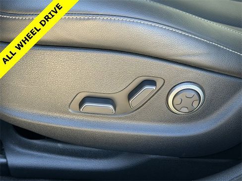 Used 2023 Genesis G80 2.5T image 19