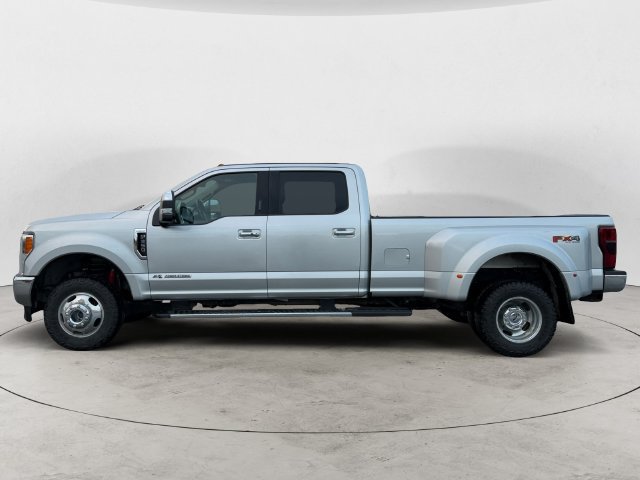 Used 2017 Ford F350 Lariat w/ Lariat Ultimate Package AWD/4WD image 8
