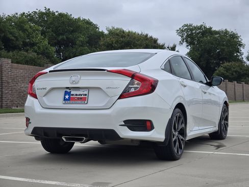 Used 2020 Honda Civic Sport image 6