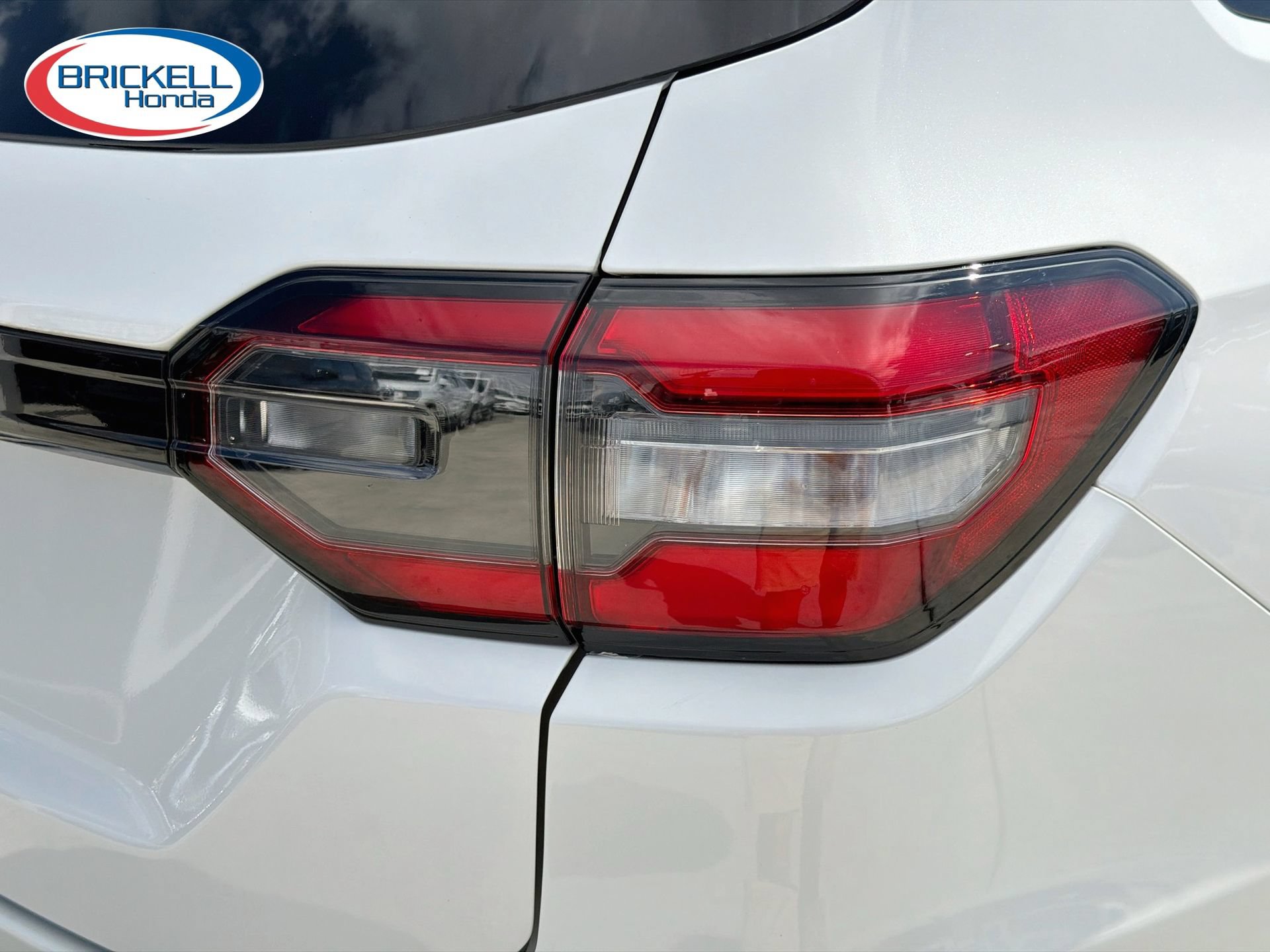 Used 2023 Honda Pilot LX image 12