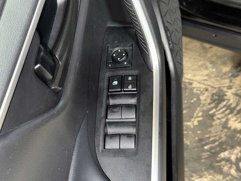 Used 2024 Toyota RAV4 LE AWD/4WD image 22