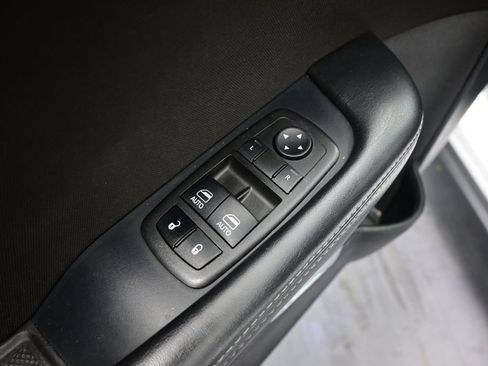 Used 2022 Dodge Challenger R/T Scat Pack w/ Driver Convenience Group RWD image 10