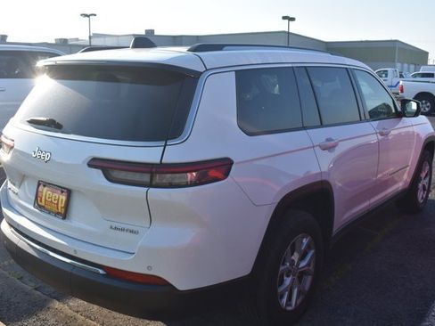 Used 2022 Jeep Grand Cherokee L Limited AWD/4WD image 4