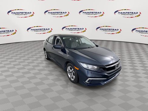 Used 2019 Honda Civic LX image 2