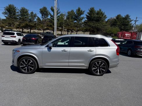 Used 2021 Volvo XC90 T6 Momentum w/ Advanced Package AWD/4WD image 9
