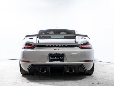 Certified 2021 Porsche 718 Cayman GT4 RWD image 6