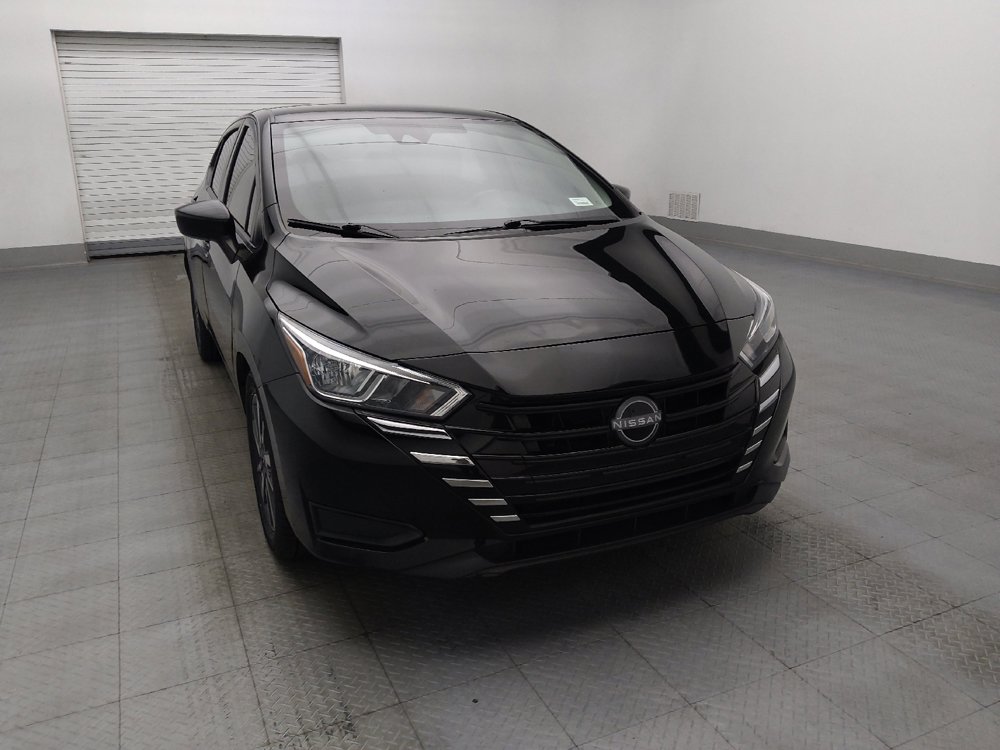 Used 2023 Nissan Versa SV FWD image 14
