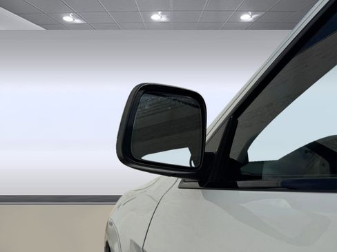 Used 2018 Jeep Grand Cherokee High Altitude image 22