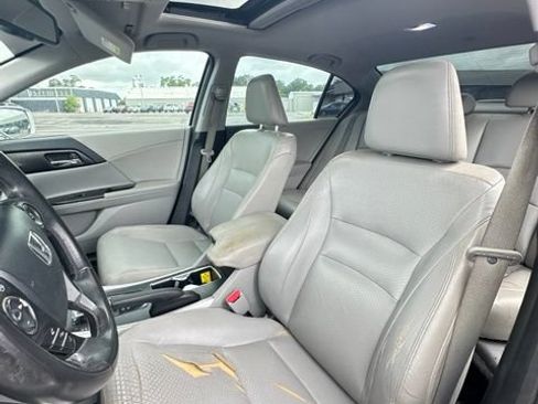 Used 2013 Honda Accord EX-L image 9