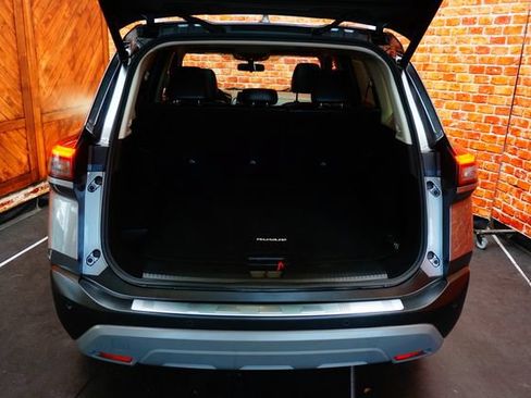 Certified 2023 Nissan Rogue SV w/ SV Premium B Package AWD/4WD image 45