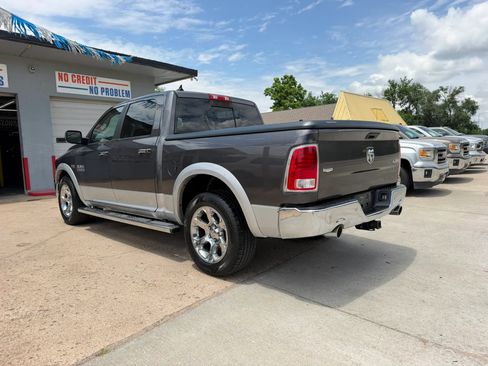Used 2014 RAM 1500 Laramie w/ Convenience Group AWD/4WD image 5
