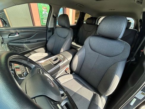 Used 2021 Hyundai Santa Fe SEL w/ Convenience Package image 11