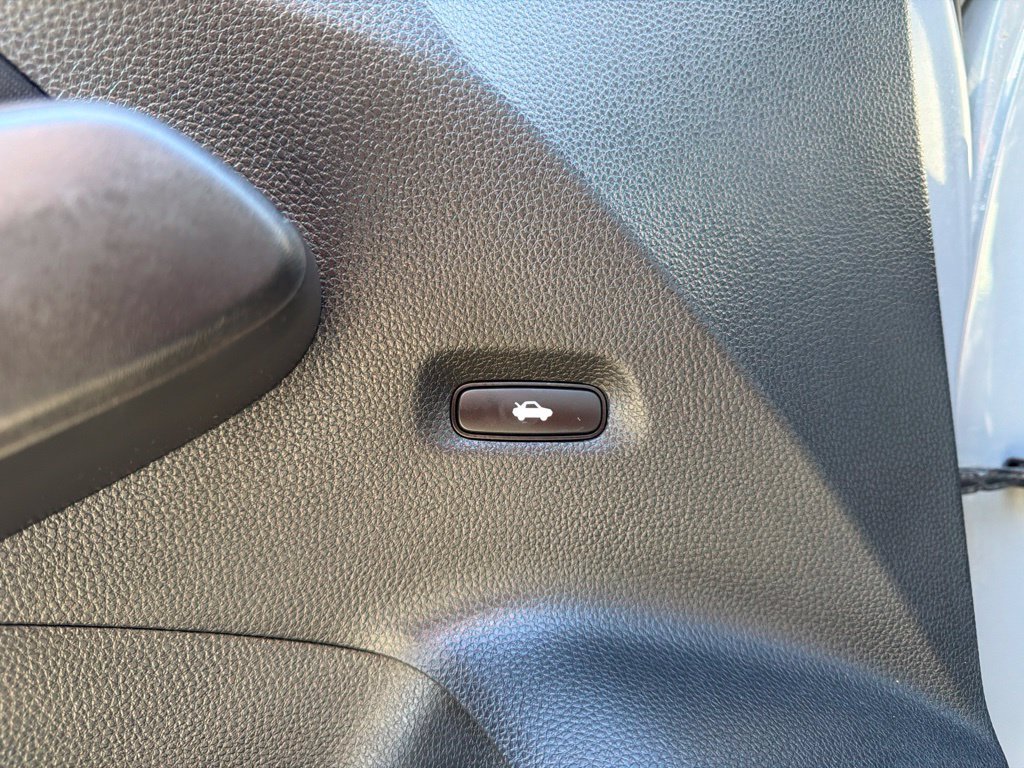 Used 2025 Honda Civic Sport image 22