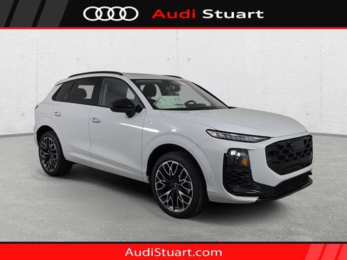 New 2026 Audi Q3 quattro 2.0T AWD/4WD image 1
