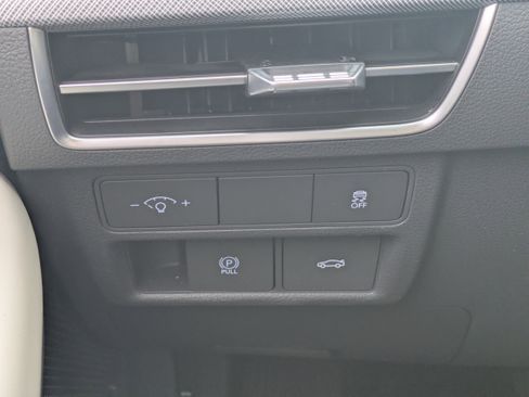 Certified 2024 Hyundai Sonata SEL w/ Convenience Package image 22