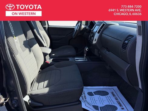 Used 2015 Nissan Frontier PRO-4X image 17