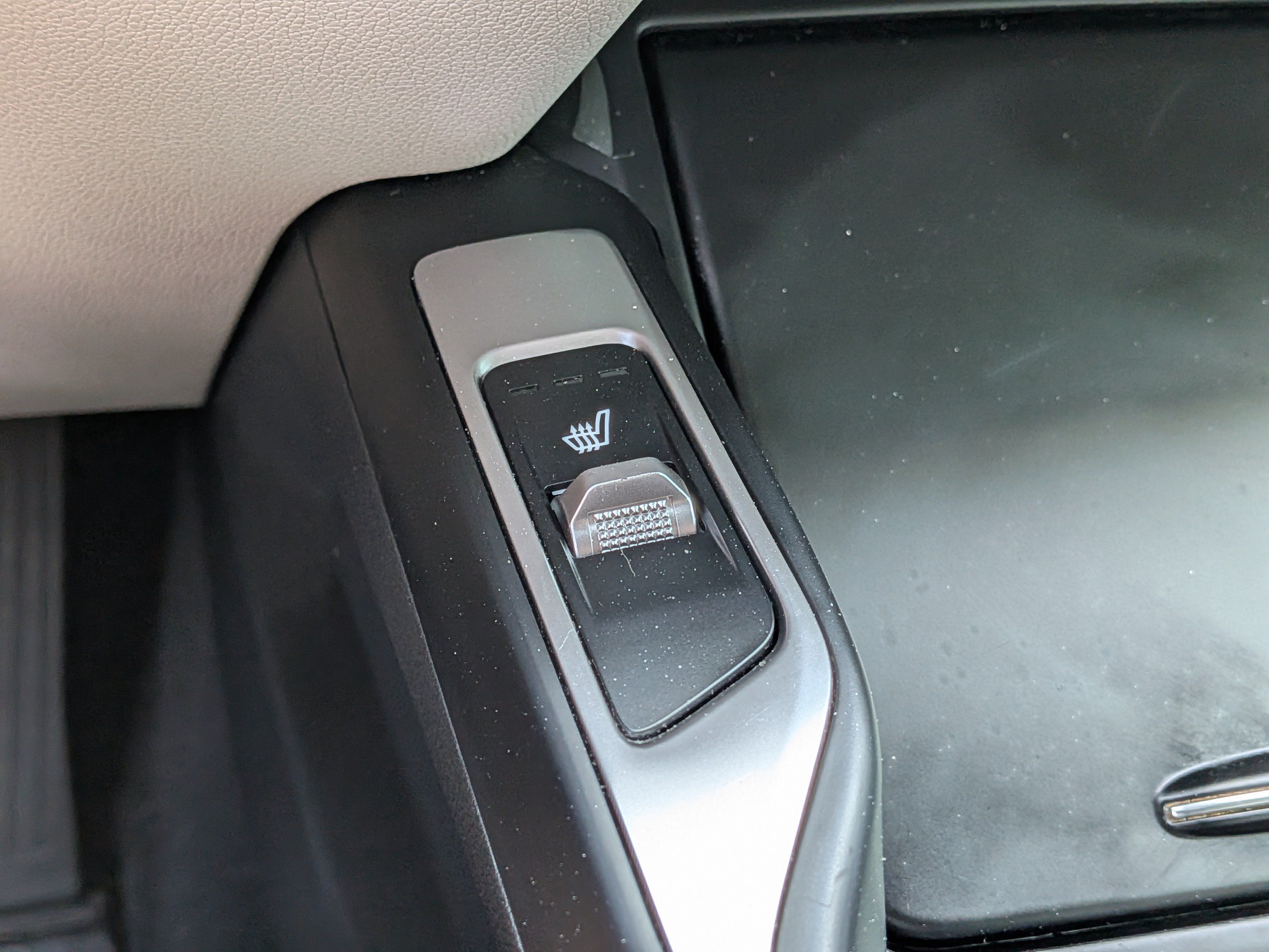 Used 2023 Kia Sorento S FWD image 31