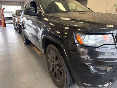 Used 2019 Jeep Grand Cherokee Altitude