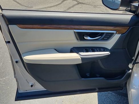 Used 2018 Honda CR-V EX-L image 12