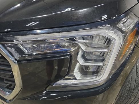 Used 2024 GMC Terrain SLE w/ Driver Convenience Package AWD/4WD image 31