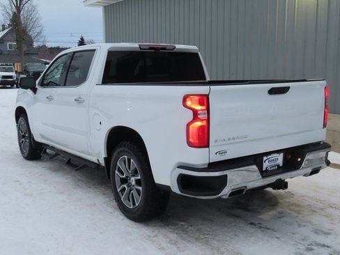 Used 2023 Chevrolet Silverado 1500 LTZ w/ Technology Package AWD/4WD image 9