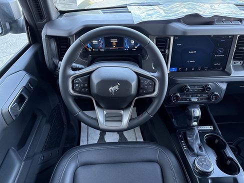 New 2025 Ford Bronco Big Bend image 9