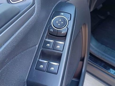 Used 2023 Ford Escape Active w/ Tech Pack #1 AWD/4WD image 11
