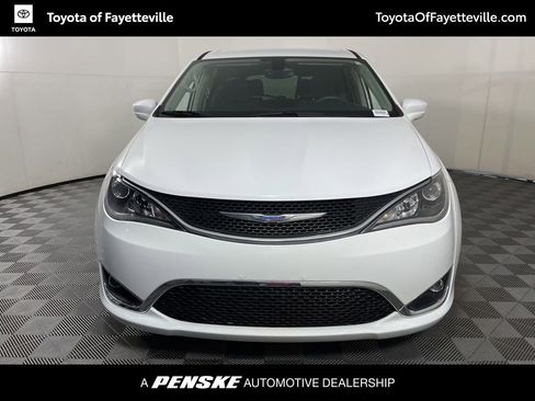 Used 2018 Chrysler Pacifica Touring Plus image 19