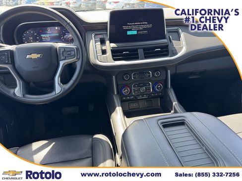 Used 2023 Chevrolet Suburban Premier AWD/4WD image 16