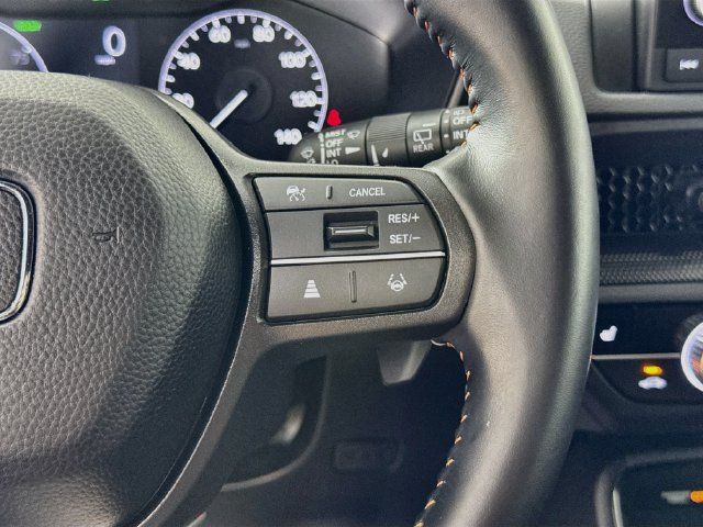 Used 2025 Honda CR-V Sport image 18
